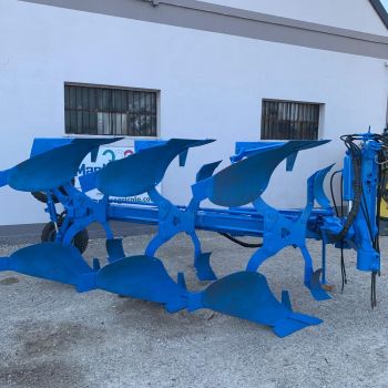 aratro trivomere annovi  webp s