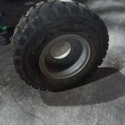 n.1 ruota 27/10r12.5 con cerchio per aratro image thumbnail