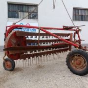 ranghinatore a pettine  image thumbnail