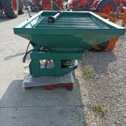 Kuhn fertilizer spreader mod.mds701 image thumbnail
